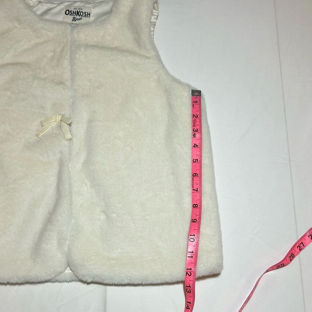 OshKosh B'gosh Girls Size 14 Ivory Faux Fur Lined Vest Sleeveless